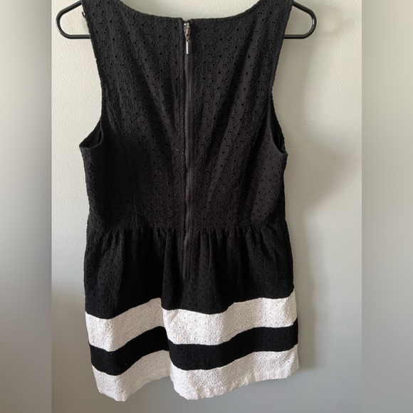 KENSIE eyelet fit and flare dress sz L - Picture 2 of 4